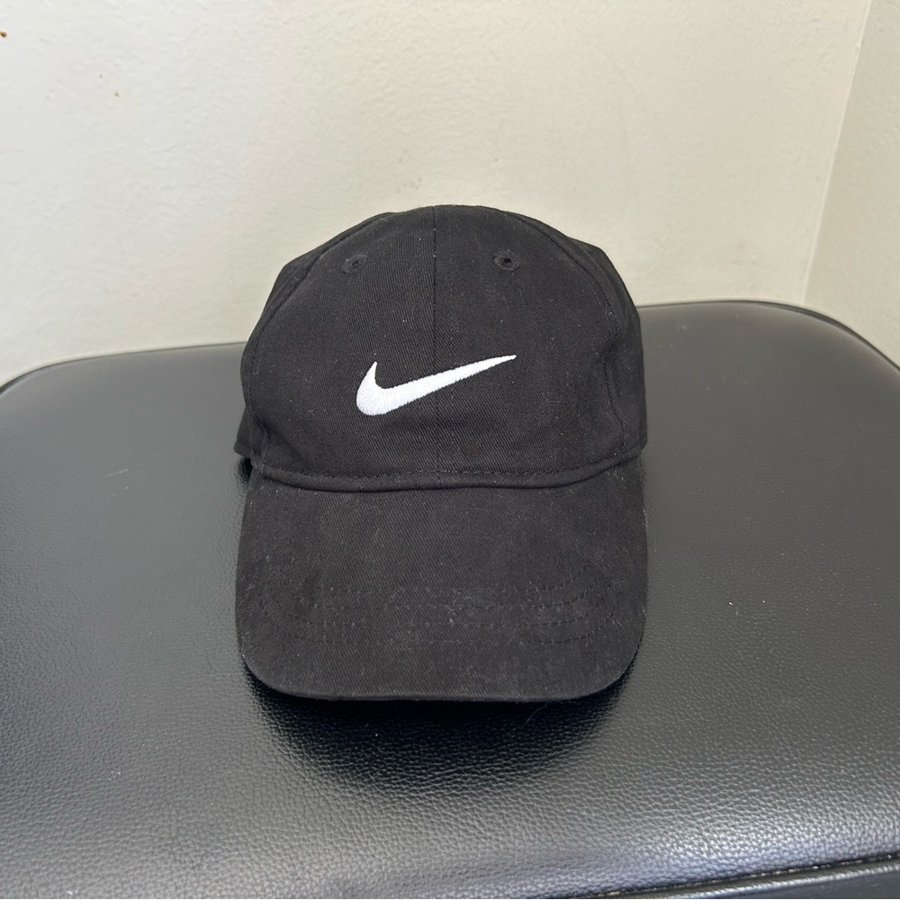 Toddler Nike Black Cap (1-3yrs)